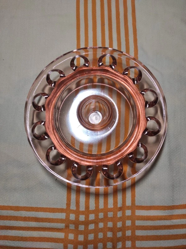 Ikebana z rosalinového skla Art Deco – Josef Inwald, návrh Rudolf Schrötter