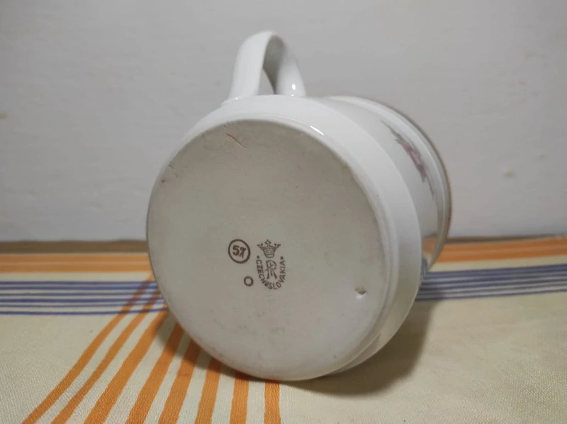 Velký retro hrnek