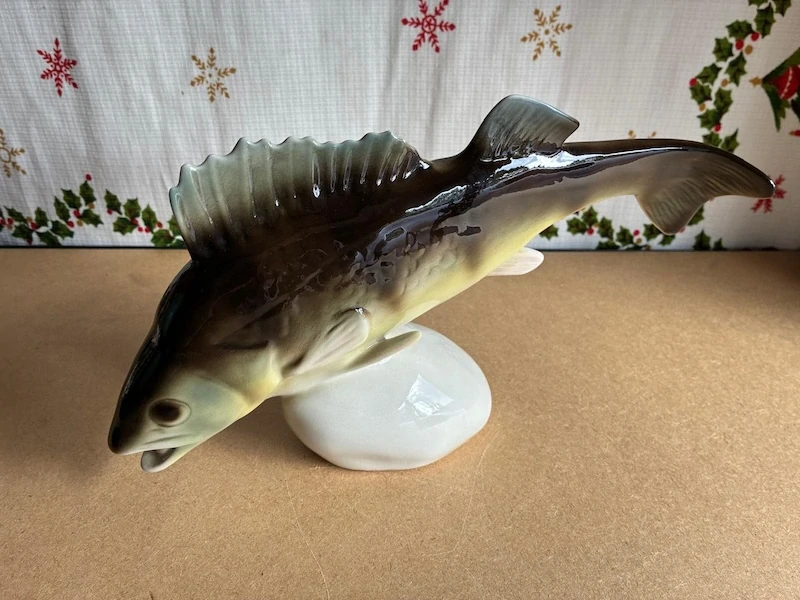 Royal Dux porcelánová soška – ryba