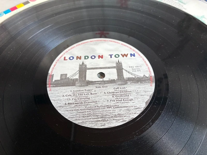 LP Wings – London Town