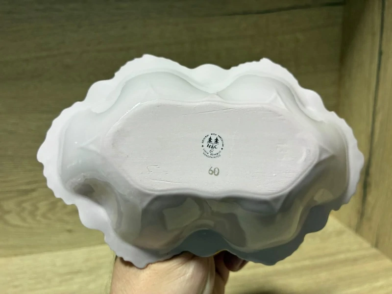 Košíček z růžového porcelánu H&C Chodov