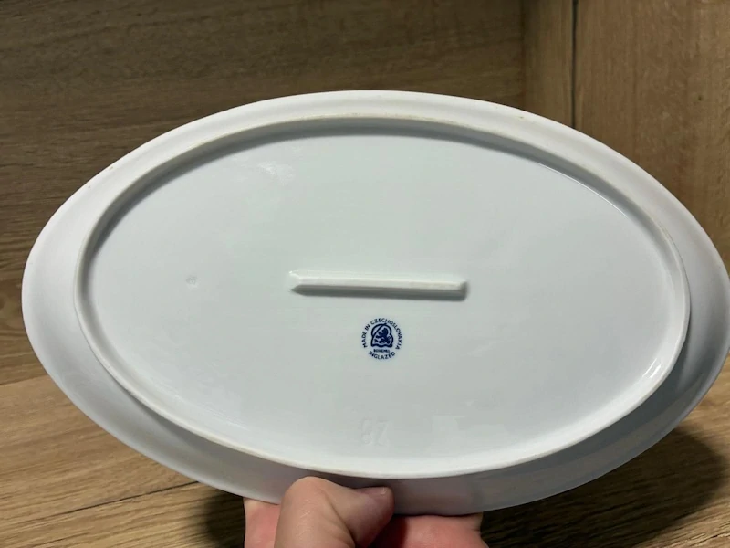 Oválný tác – cibulákový vzor