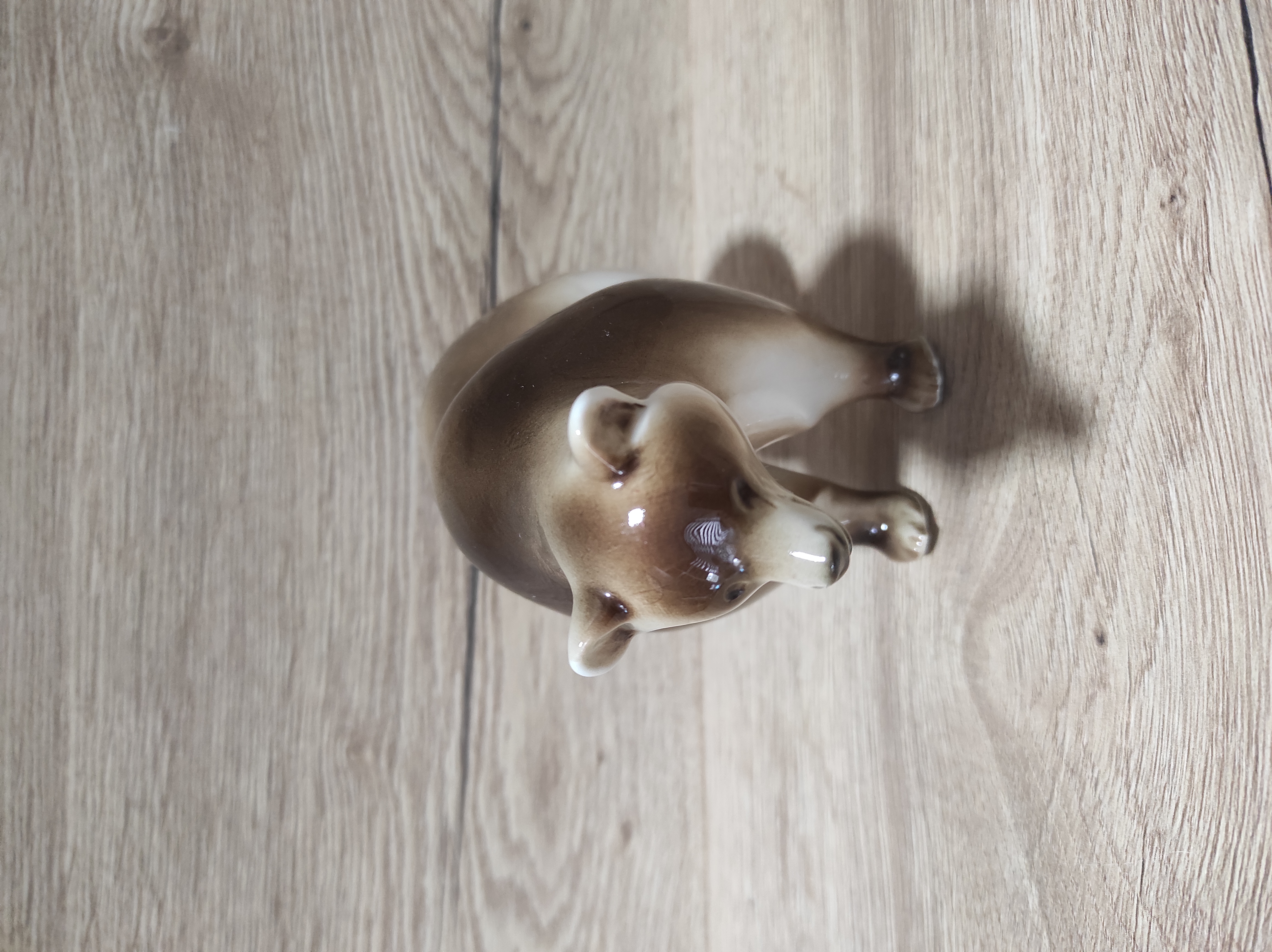 Porcelánová soška medvěd Zn. Royal Dux