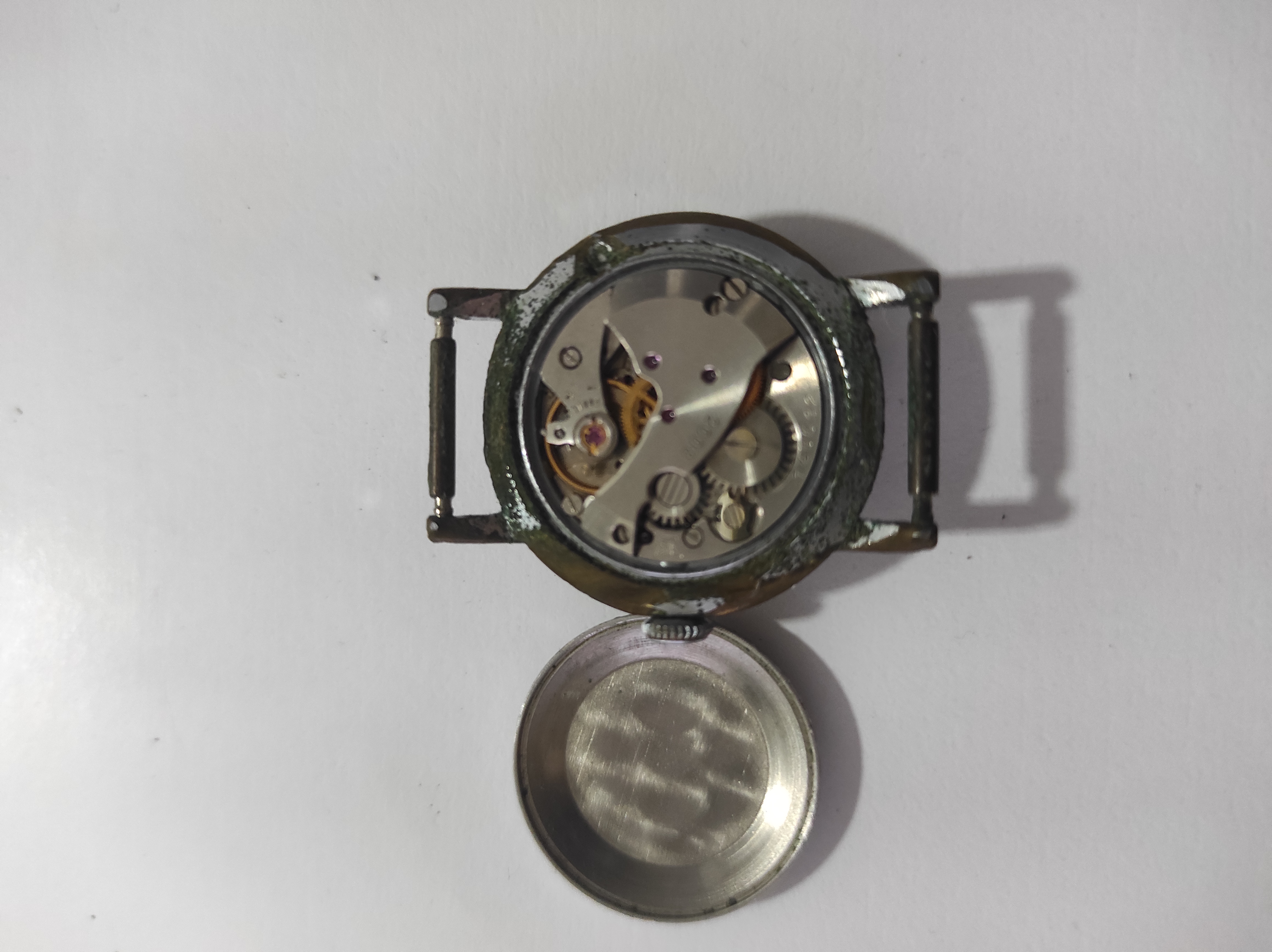 Náramkové ruské hodinky 