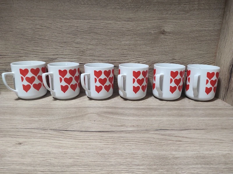 Retro sběratelské hrníčky 