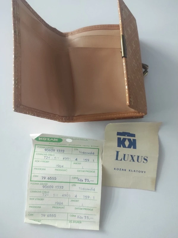 Retro kožená dámská peněženka 