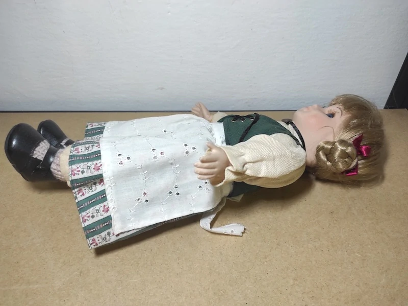 Porcelánová panenka 