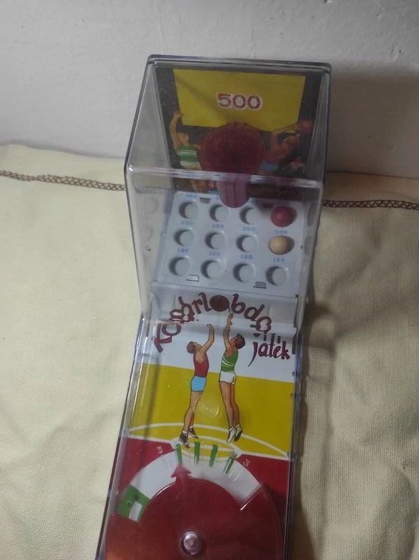 Retro hra Kosárlabda Játék - Košíková 