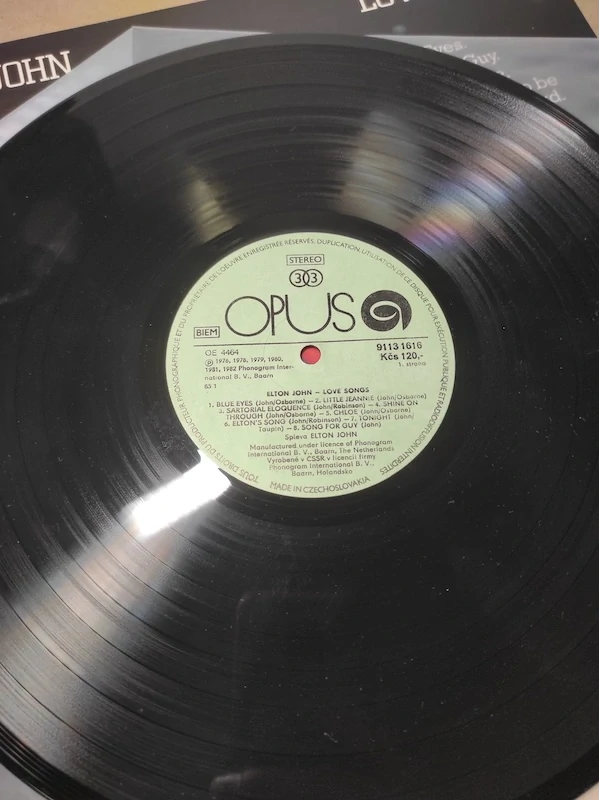 Elton John - Love songs 