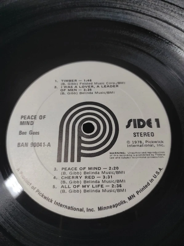 LP Bee Gees - Peace Of Mind 