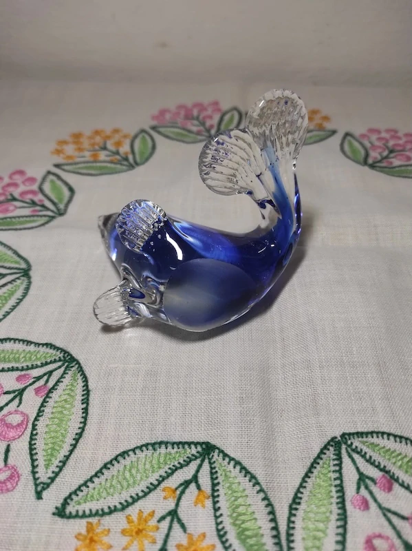 Skleněná figurka tuleň