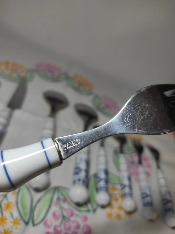 Cibulák - Sada příborů pro dvě osoby 