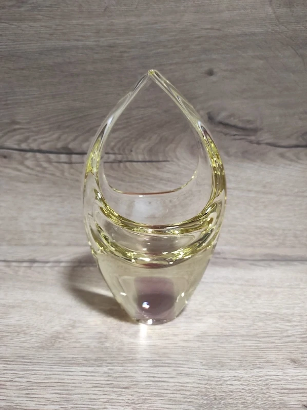 Skleněný košík - hutní sklo 