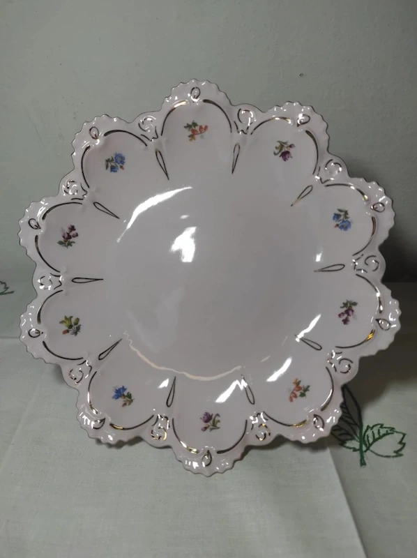 Mísa na podstavci – růžový porcelán, velmi dobrý stav
