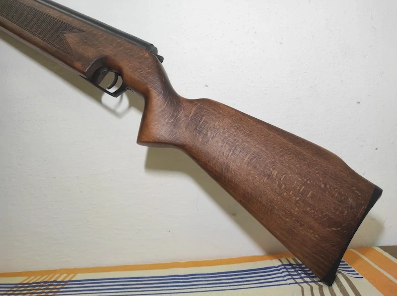 Vzduchovka Slavia 631, model 77 (ČSSR)