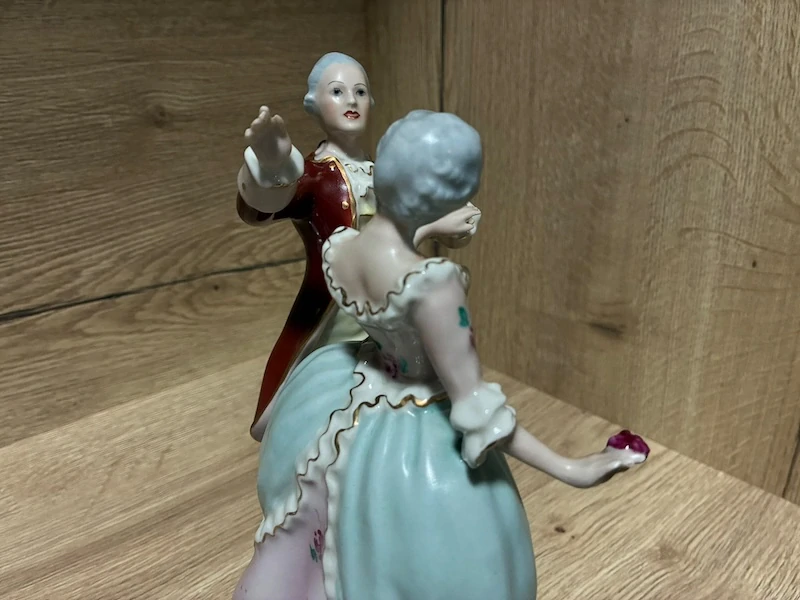 Porcelánová soška Taneční pár – Royal Dux