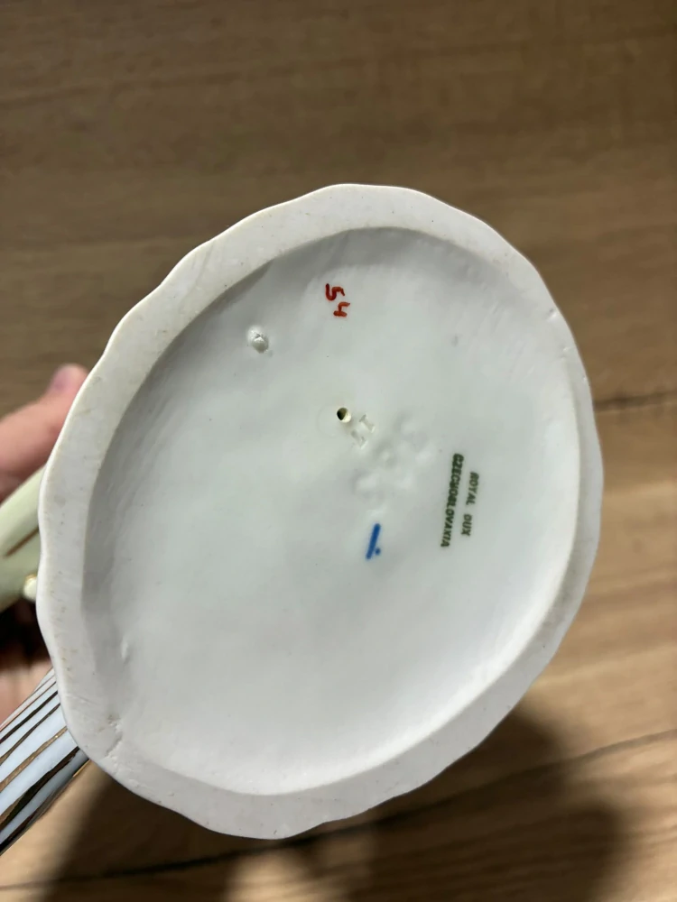 Porcelánová soška rybičky Royal Dux