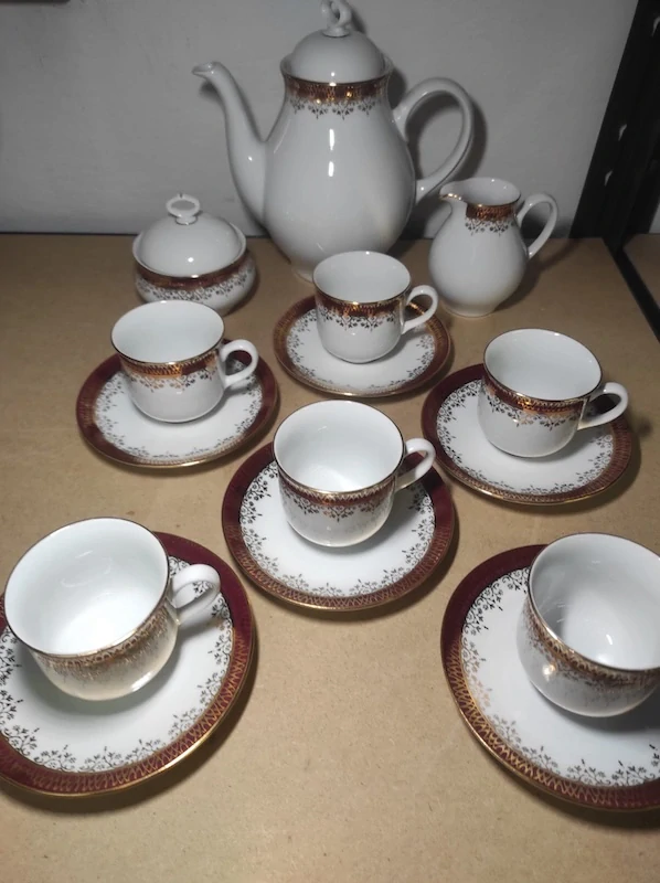 Porcelánová kávová souprava 