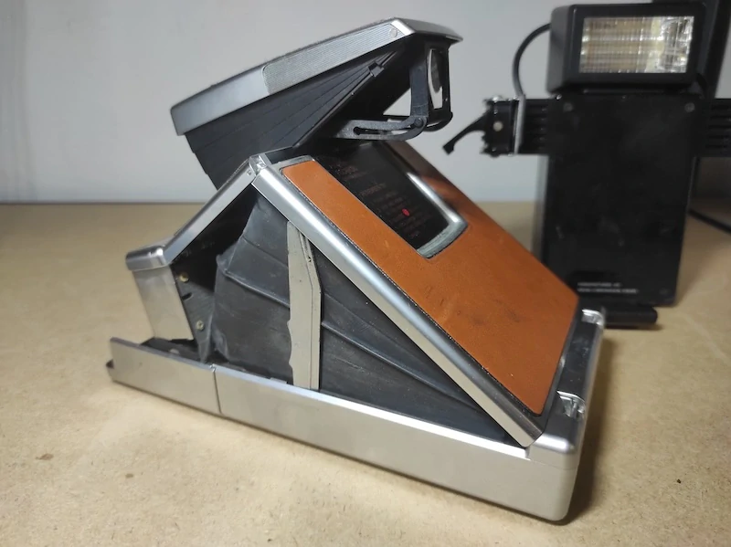 Polaroid SX-70 Alpha 1