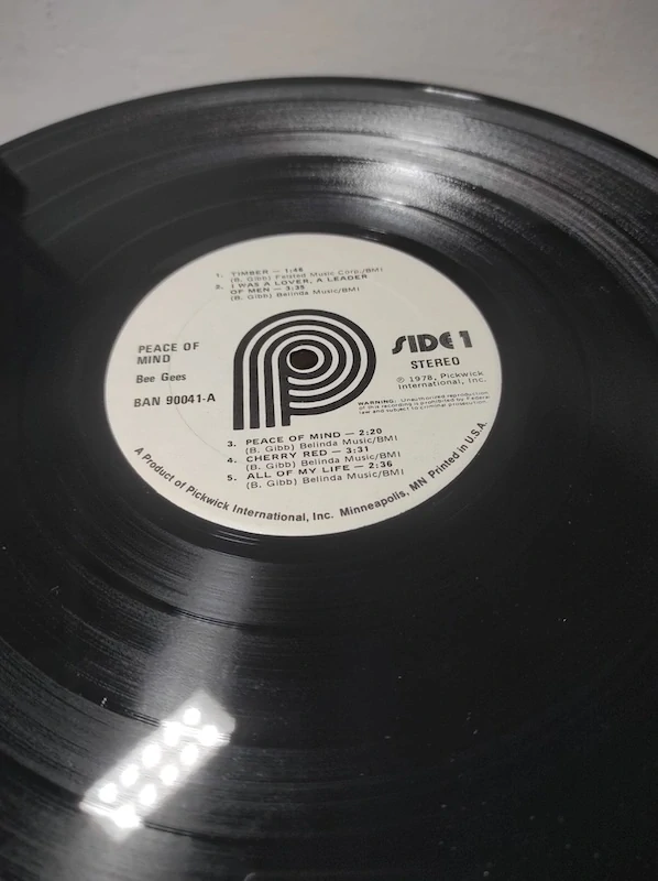LP Bee Gees - Peace Of Mind 