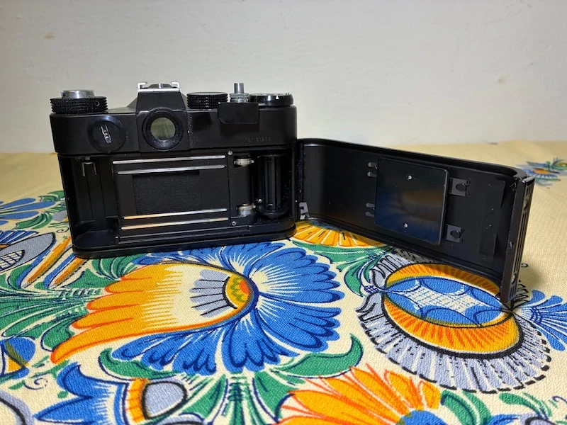 Fotoaparát Zenit TTL