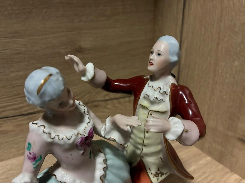 Porcelánová soška Taneční pár – Royal Dux