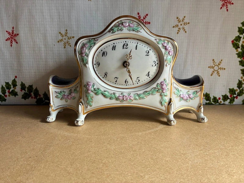 Kobaltové porcelánové hodiny Komtesa – Royal Dux