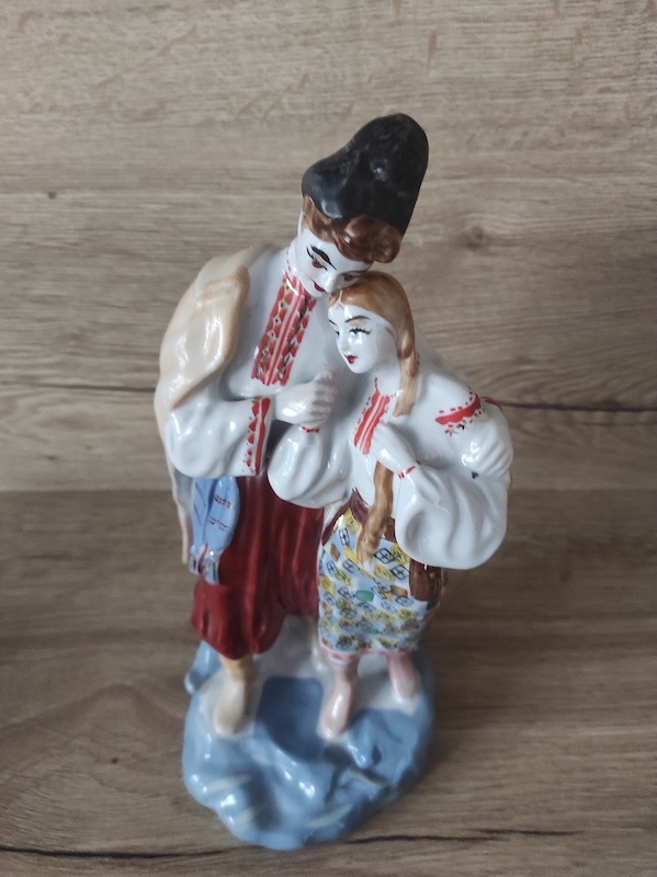 Porcelánová soška Milenci 