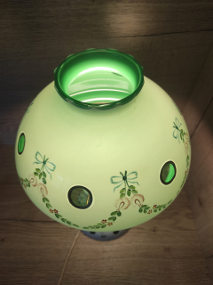 Krásná stolní lampička, přejímané sklo